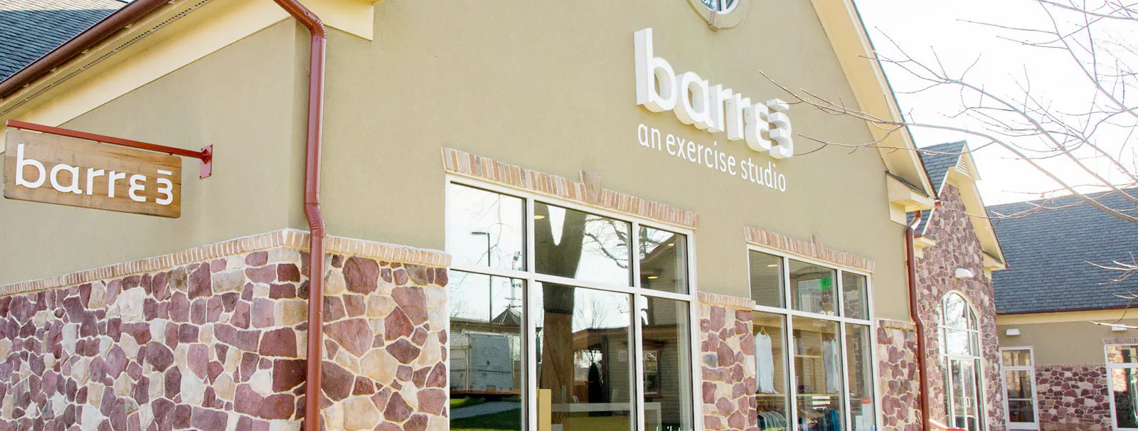 Core balls on a barre rail