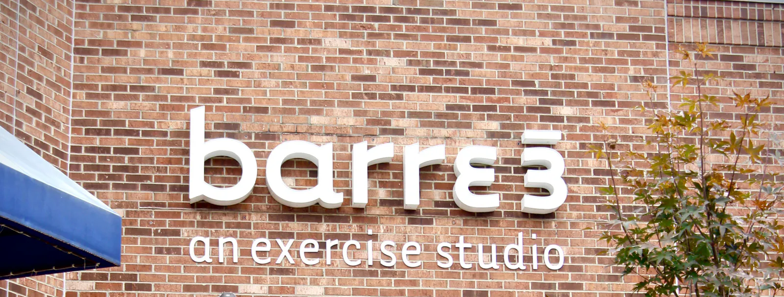 Core balls on a barre rail