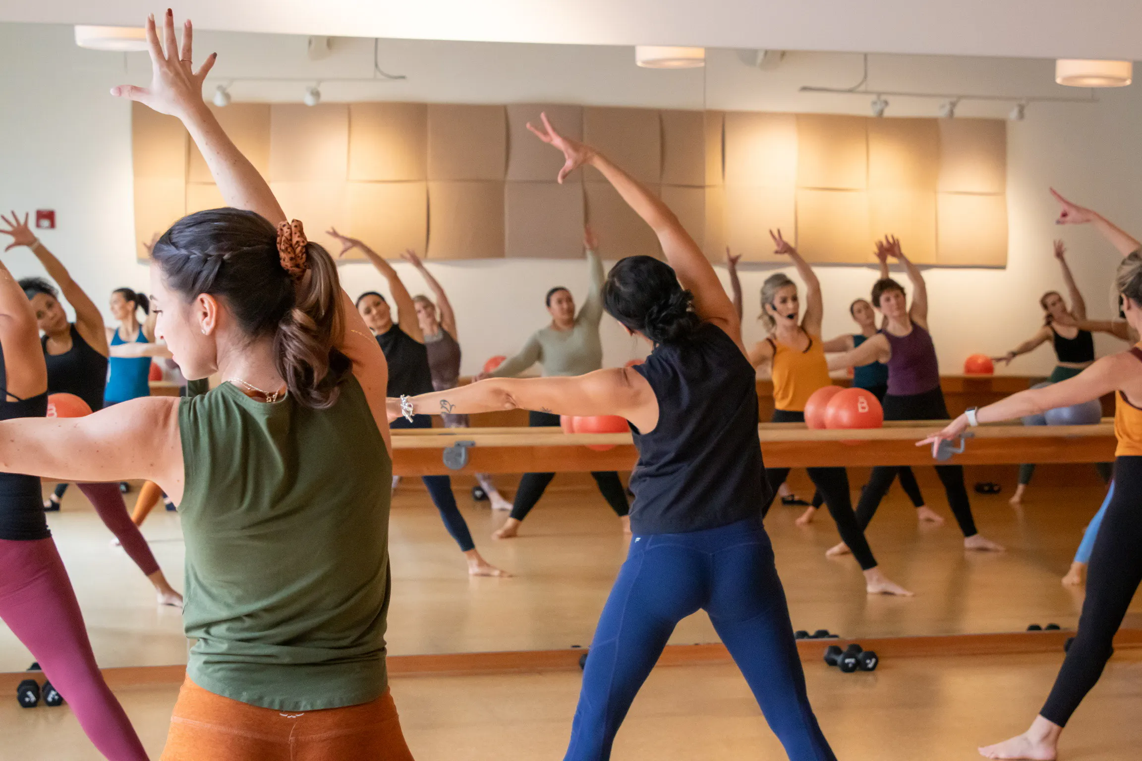 Core balls on a barre rail